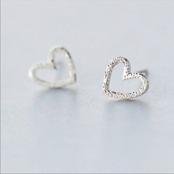 Trendy Jewels Jewelry - Sterling Silver Heart Earrings